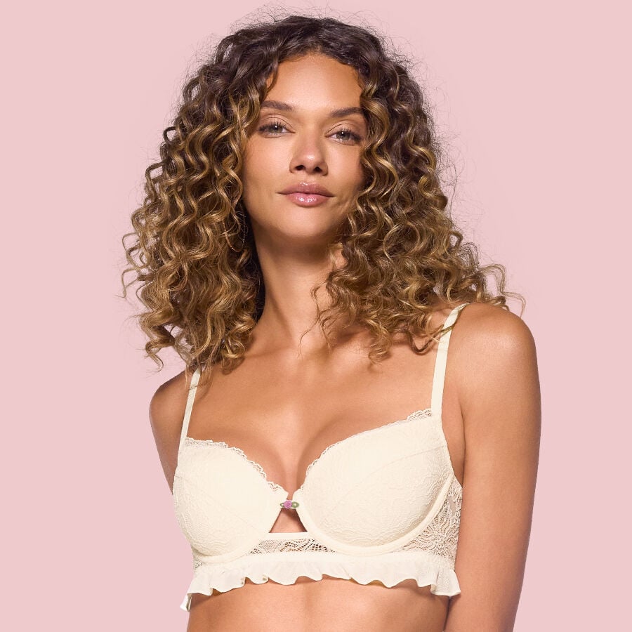 Lencer&iacute;a 14 de febrero​: Brasieres Ilusi&oacute;n